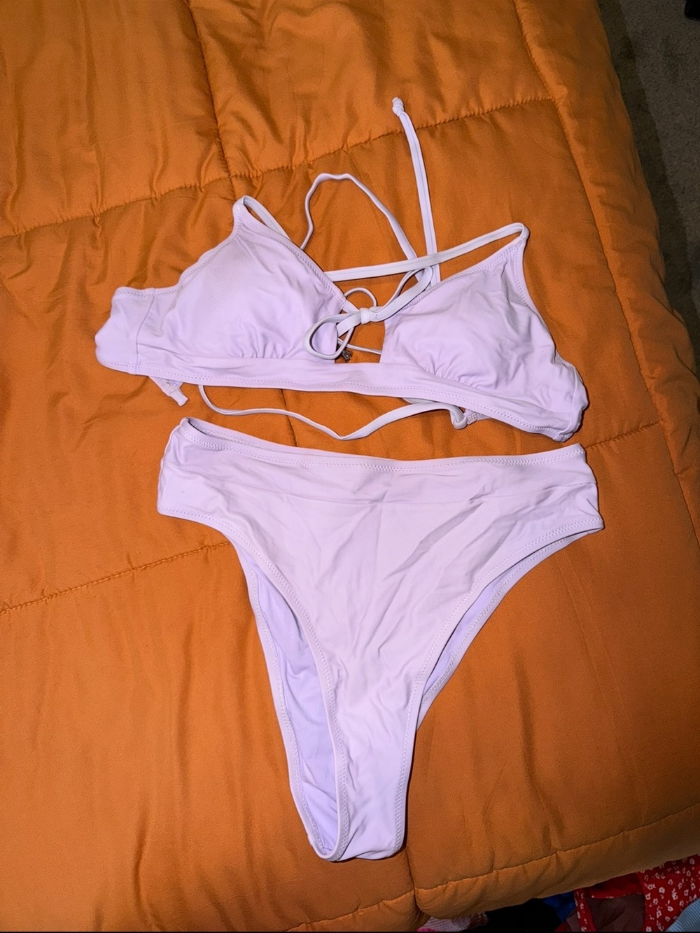 Cupshe Triangle Bikini Set
